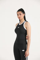 PULSE SLEEVELESS CROP TEE - BLACK - Luna Active Fit