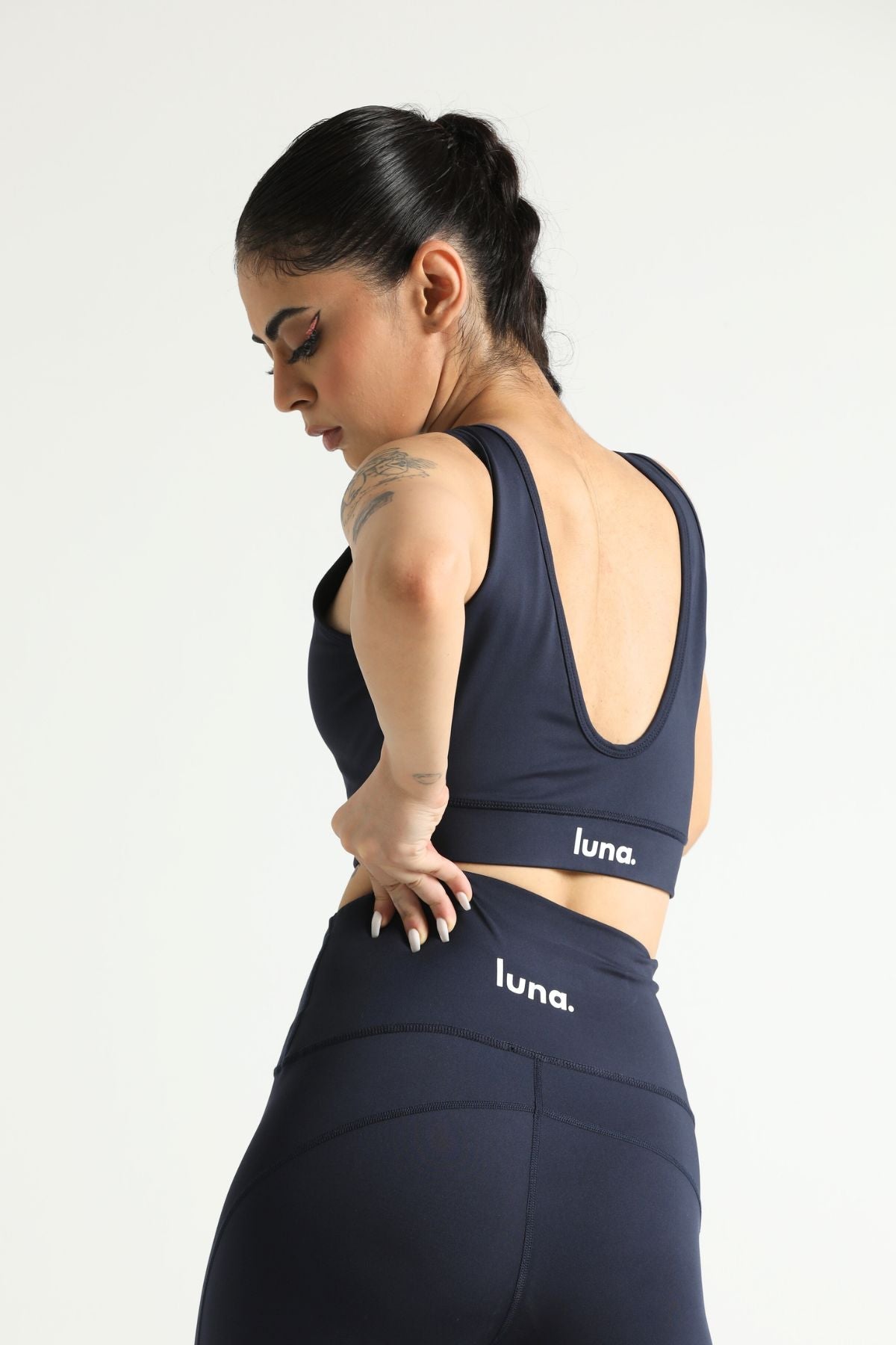 LUNA HURRICANE LOW BACK CROP TOP